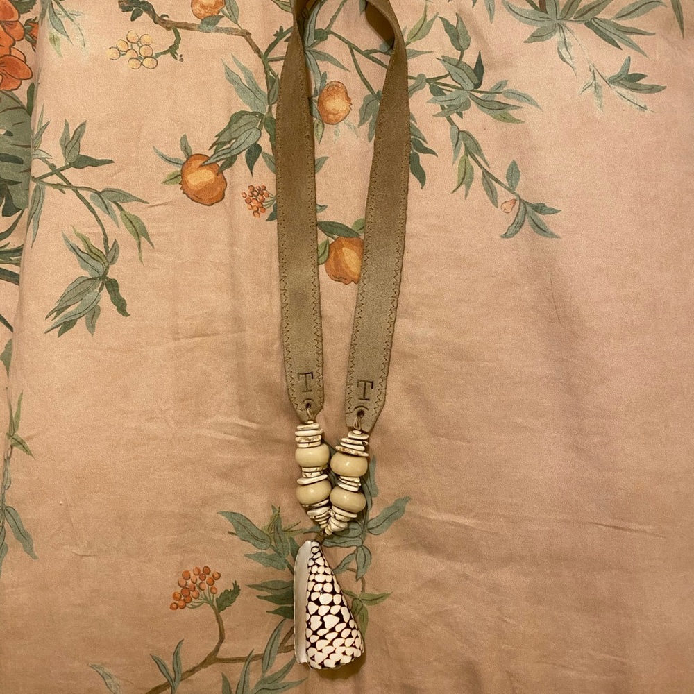 Twine and Twig Sea Shell Necklace